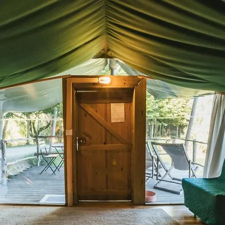 Lüks kamp alanı Parque Dos Monges