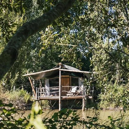Parque Dos Monges Luxury tent