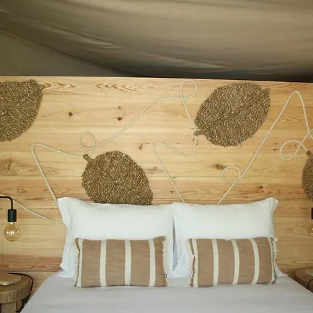 Luxury tent Parque Dos Monges