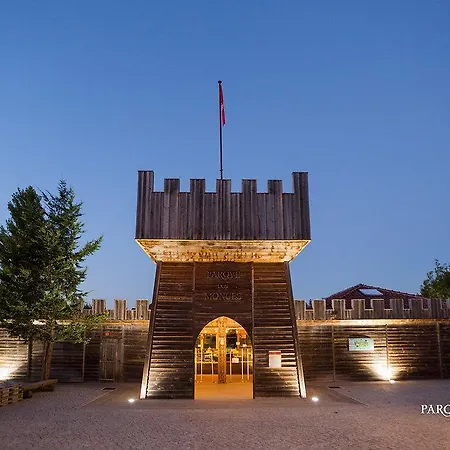 Campo de lujo Parque Dos Monges