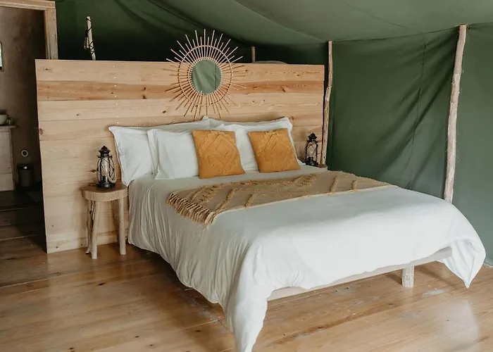 Parque Dos Monges אלקובאקה