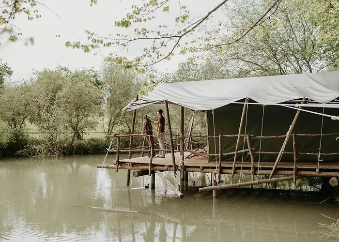 Parque Dos Monges * אלקובאקה